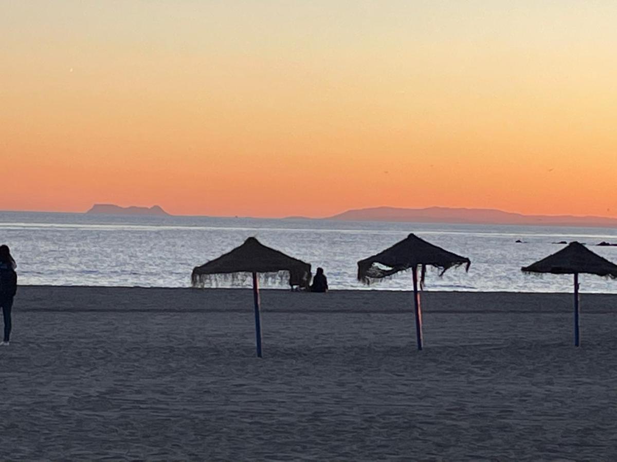 Luxury 3 Bedroom Apartment 300M From The Beach Fuengirola Bagian luar foto